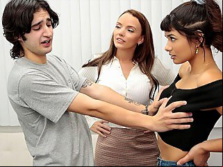 big 3some Busty Doctor Pristine Edge Helps Step Siblings Explore Their Bodies During Sex Session - PervTherapy butt