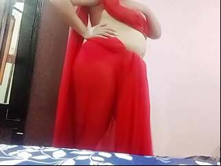 amateur brunette Indian Girl Masturbating big ass